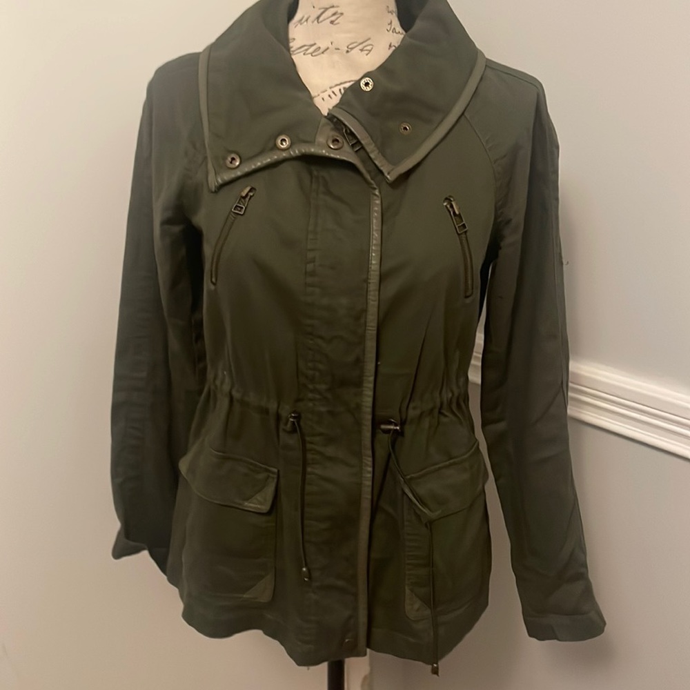 Size small jacket in great condition